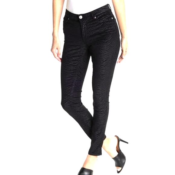 Ted Baker NWT Dehbra Zebra Classic Skinny Jeans Black Velvet Size 26 Mid Rise - Picture 1 of 12